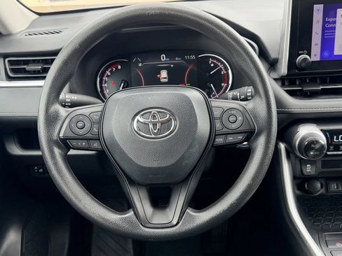Used 2024 Toyota RAV4 XLE FWD image 14
