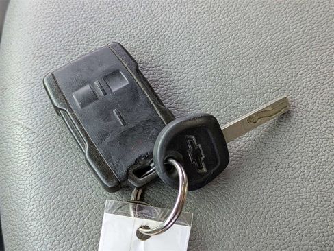 Used 2020 Chevrolet Colorado W/T w/ Custom Special Edition image 25