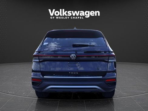 Used 2025 Volkswagen Taos S FWD image 7