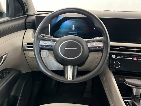 Used 2025 Hyundai Tucson SEL AWD/4WD image 12