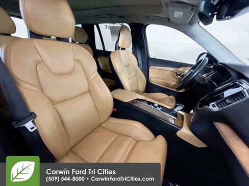 Used 2016 Volvo XC90 T6 Inscription AWD/4WD image 18