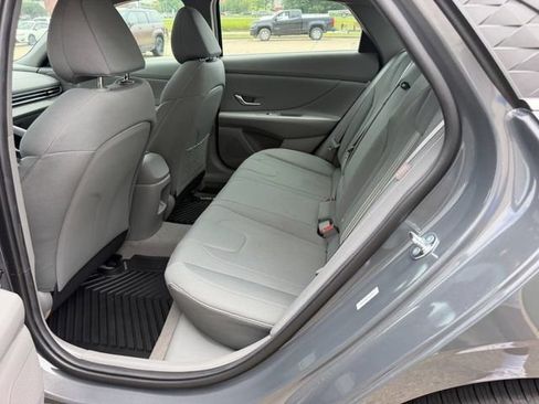 New 2026 Hyundai Elantra SEL Sport Premium FWD image 7