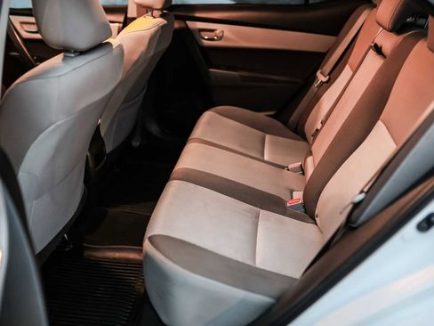 Used 2019 Toyota Corolla LE image 21