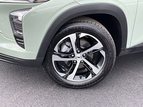 Used 2024 Chevrolet Trax RS w/ Driver Confidence Package image 8