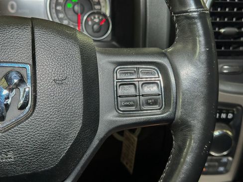 Used 2017 RAM 1500 Big Horn AWD/4WD image 35
