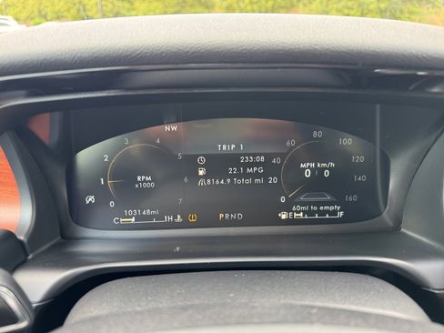 Used 2020 Lincoln Aviator Reserve w/ Equipment Group 202A image 10