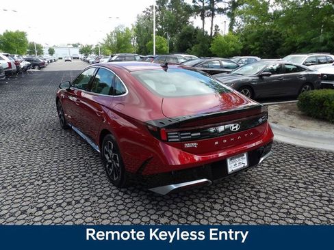 Used 2024 Hyundai Sonata SEL FWD image 9
