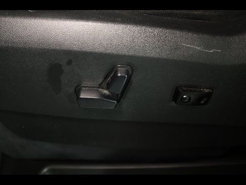 Used 2019 Dodge Grand Caravan GT image 13