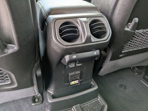 Certified 2024 Jeep Wrangler Unlimited Sahara w/ Dual Top Group AWD/4WD image 23