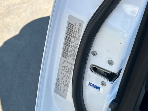 Used 2017 RAM 1500 Laramie Longhorn image 36