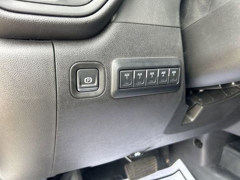 Used 2025 Chevrolet Silverado 3500 W/T w/ WT Convenience Package RWD image 15