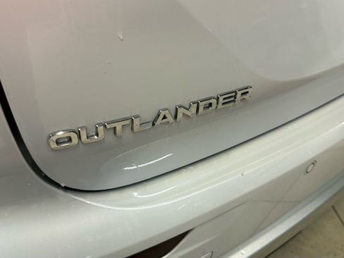 Used 2024 Mitsubishi Outlander SEL image 34
