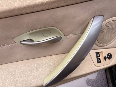 Used 2008 BMW Z4 3.0si image 12