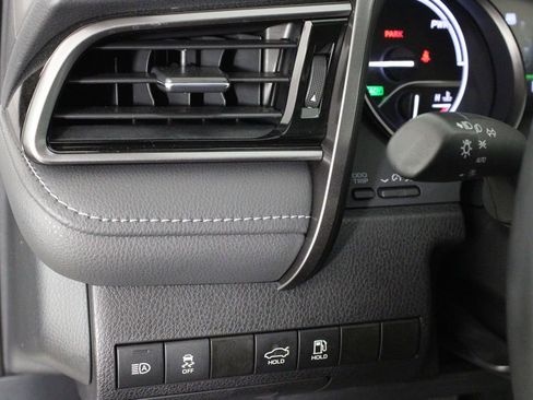 Used 2024 Toyota Camry XSE image 14