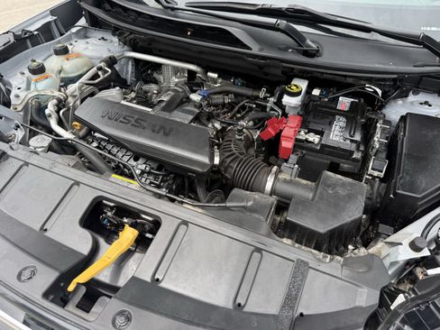 Used 2024 Nissan Rogue S AWD/4WD image 34
