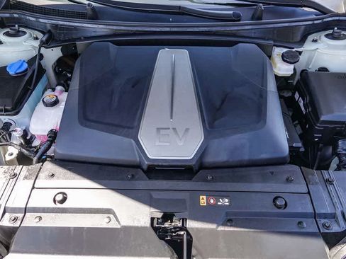 Certified 2023 Kia EV6 Wind w/ Wind Technology Package AWD/4WD image 26