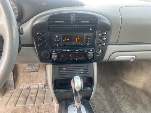 Used 2003 Porsche Boxster image 12