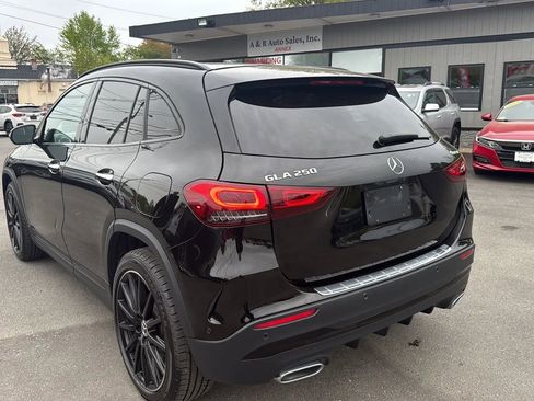 Used 2021 Mercedes-Benz GLA 250 4MATIC image 5
