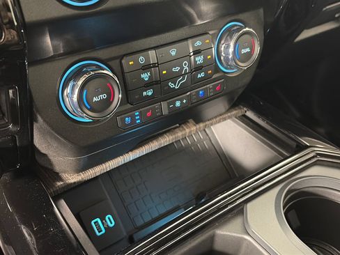 Used 2021 Ford F250 Lariat w/ Lariat Ultimate Package AWD/4WD image 21