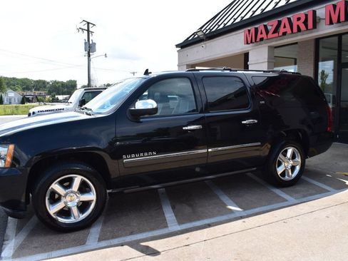 Used 2012 Chevrolet Suburban LTZ AWD/4WD image 5