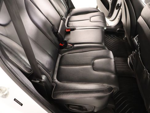 Used 2022 Hyundai Santa Fe Limited FWD image 14
