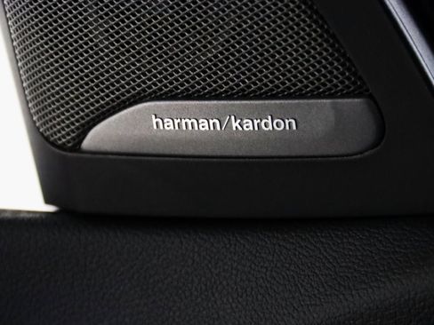 Used 2023 BMW X5 M50i w/ Climate Comfort Package image 58