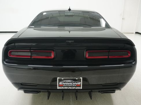 Used 2020 Dodge Challenger R/T Scat Pack w/ Plus Package RWD image 5