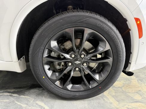 Used 2024 Dodge Durango R/T w/ Blacktop Package AWD/4WD image 31