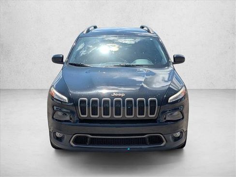 Used 2017 Jeep Cherokee 75th Anniversary FWD image 2