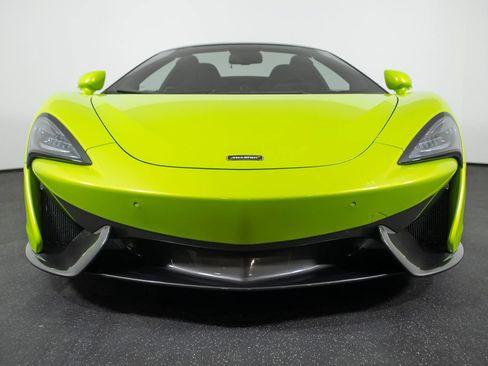 Used 2018 McLaren 570S Spider RWD image 31