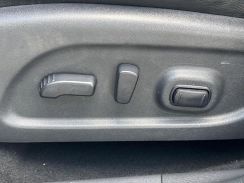 Used 2015 Nissan Murano SL w/ Cargo Package w/Cover image 13