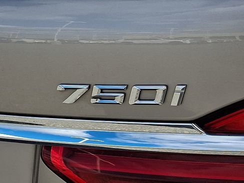 Used 2016 BMW 750i xDrive 750i xDrive image 33