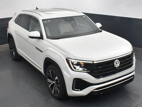 New 2026 Volkswagen Atlas Cross Sport SEL Premium R-Line AWD/4WD image 21