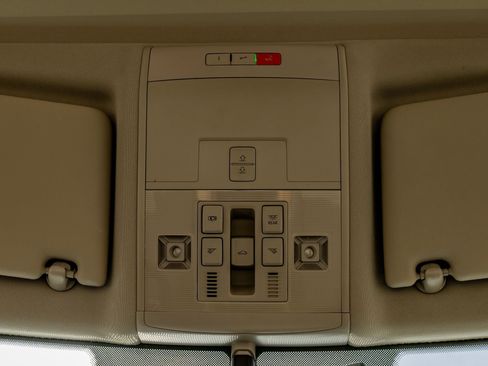 Used 2022 Volkswagen Atlas SE image 23