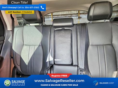 Used 2019 Land Rover Discovery Sport image 13