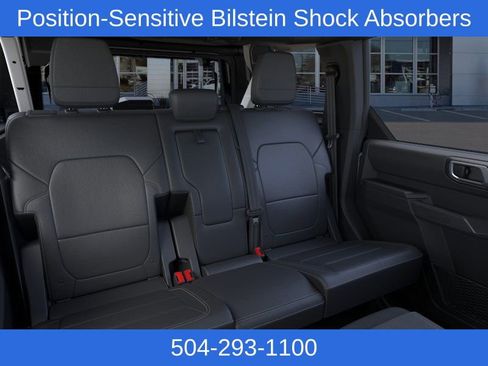 New 2025 Ford Bronco Badlands image 11