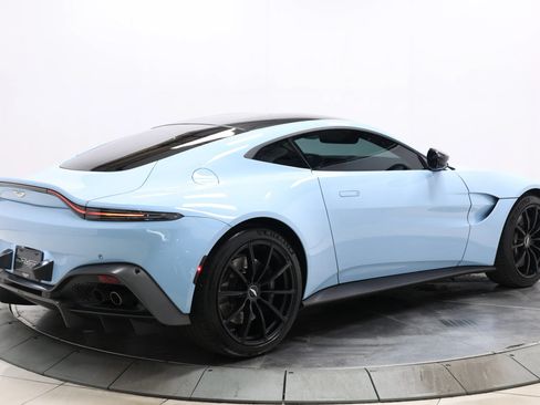 Used 2020 Aston Martin V8 Vantage Coupe RWD image 64