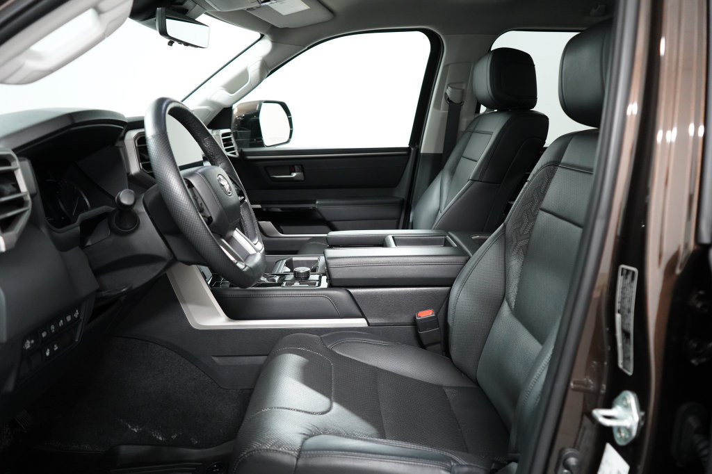 Used 2023 Toyota Tundra Limited AWD/4WD image 15