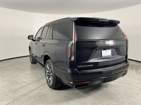 Certified 2022 Cadillac Escalade Sport w/ Touring Package AWD/4WD image 6