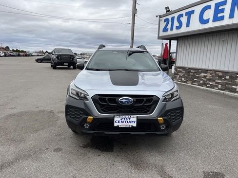 Used 2024 Subaru Outback Wilderness image 3