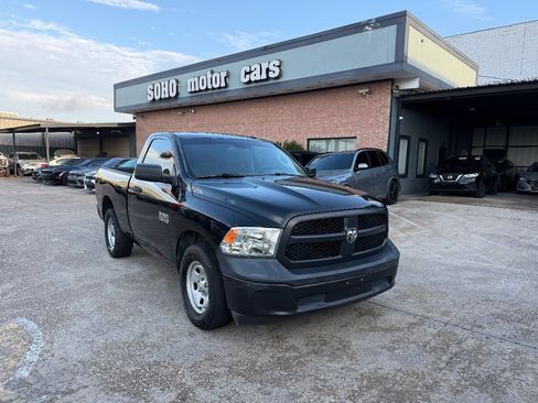 Used 2018 RAM 1500 Tradesman w/ Power & Remote Entry Group RWD image 2