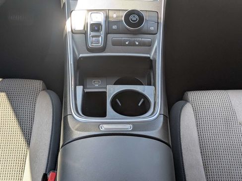 Used 2022 Hyundai Santa Fe SEL FWD image 19