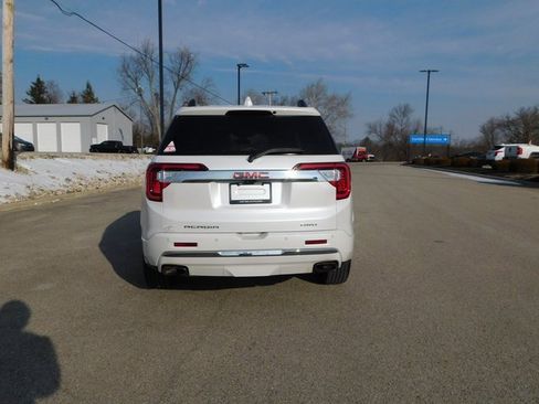 Used 2023 GMC Acadia Denali w/ Denali Ultimate Package image 4