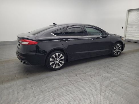 Used 2020 Ford Fusion SE image 10
