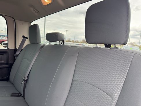 Used 2018 RAM 2500 Tradesman w/ Snow Chief Group AWD/4WD image 32