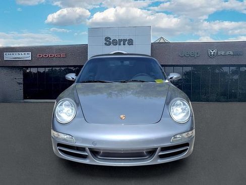 Used 2005 Porsche 911 Carrera RWD image 2