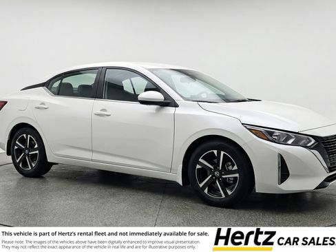 Used 2025 Nissan Sentra SV image 1