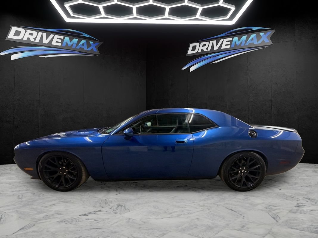 Used 2009 Dodge Challenger R/T RWD image 8