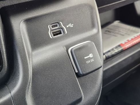 Used 2025 RAM ProMaster 2500 image 21