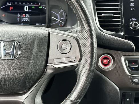 Used 2022 Honda Passport TrailSport image 10